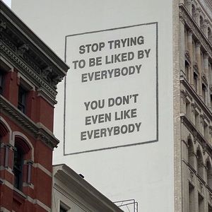 Meet your Posher, Ana